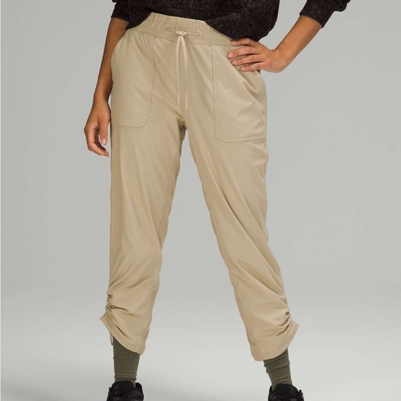 Lululemon Beyond the Studio Crop Pants - Picture 1 of 15